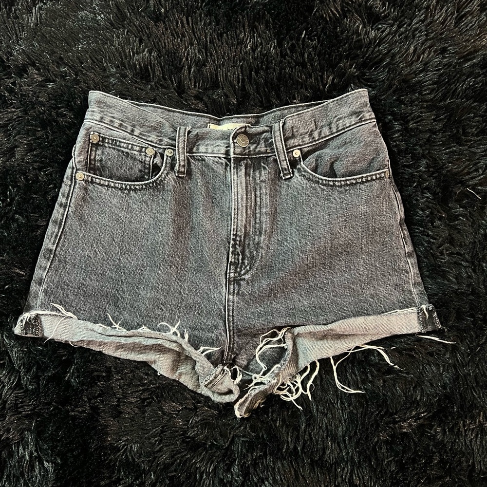 Madewell Gray The Perfect Jean Short 26